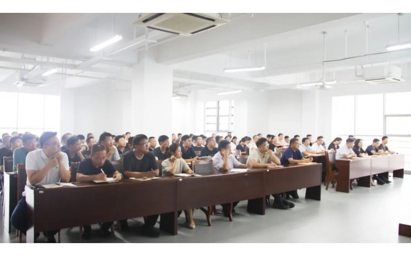 集團開展鋁模工藝專項培訓